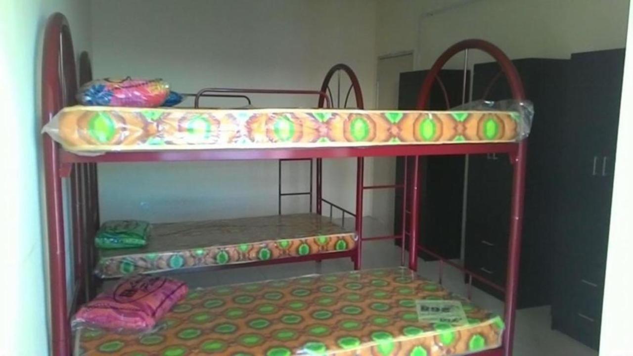 نزل كوالالمبورفي Dorm Melati Pak Abu المظهر الخارجي الصورة